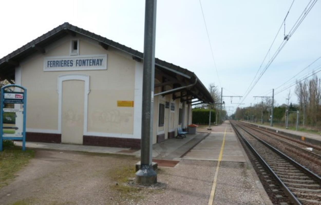 Gare de Ferrières - Fontenay